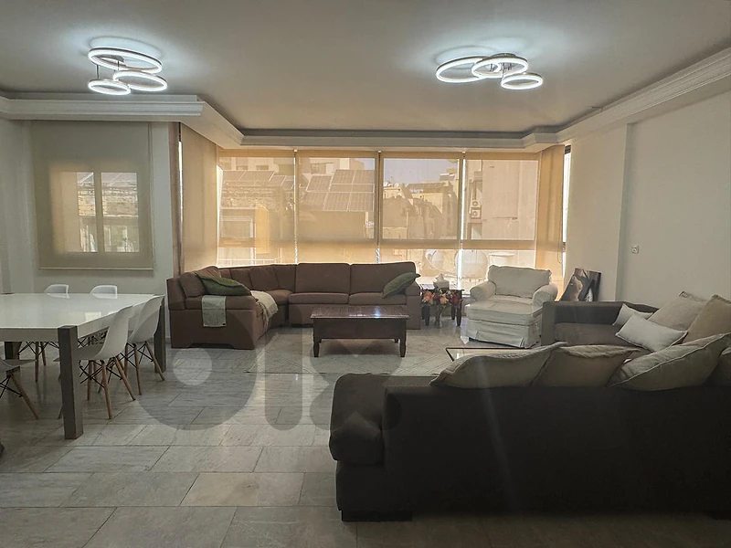 Apartment for sale in achrafieh شقة للبيع في الاشرفية