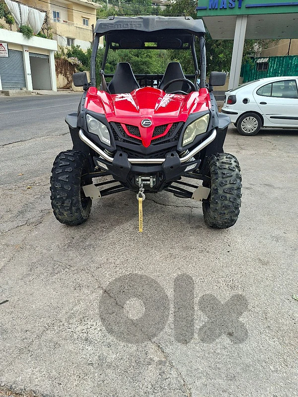 Zforce Cfmoto buggy 800cc very low milage
