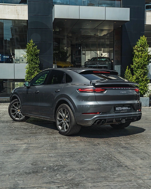 PORSCHE CAYENNE COUPE 2021 !!!!! CLEAN CARFAX