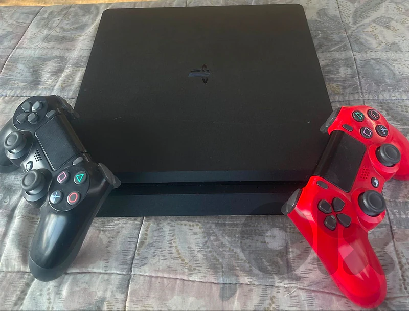 ps4 slim