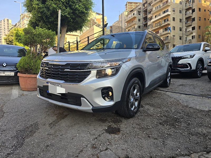 Kia Seltos 2024 5 year warranty 11000km only Brand New