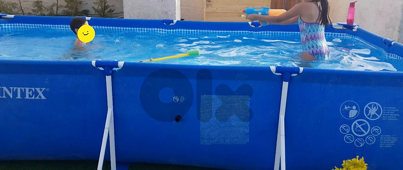 pool intex with filter like new
