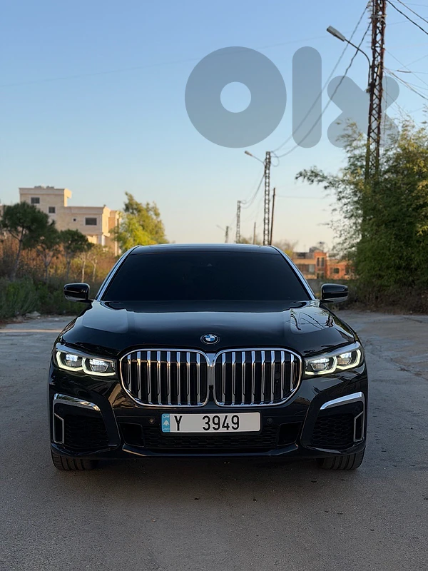 BMW 7-Series 2012