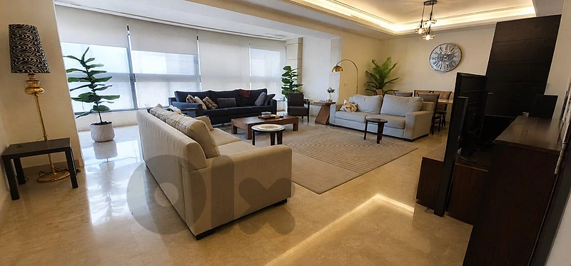 Apartment for Sale in Ramlet Al Baydahشقة للبيع في الرملة البيضاء