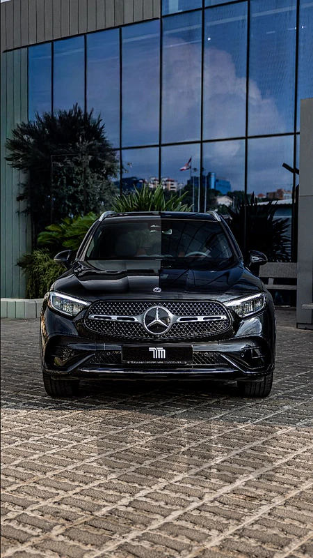 MERCEDES GLC300 4MATIC 2024 12.000Km ONLY TGF LEBANON SOURCE MERCEDES GLC300 4MATIC 2024 12.000Km ONLY TGF LEBANON SOURCE
