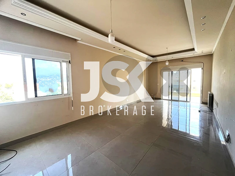L22332 Apartment With A Nice View For Sale in Amioun, Koura