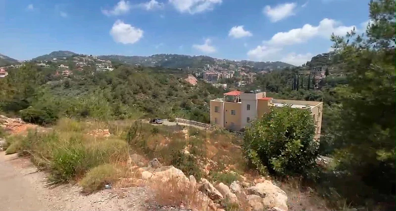 Prime location land for sale at Dibbiyeh (Borjen)