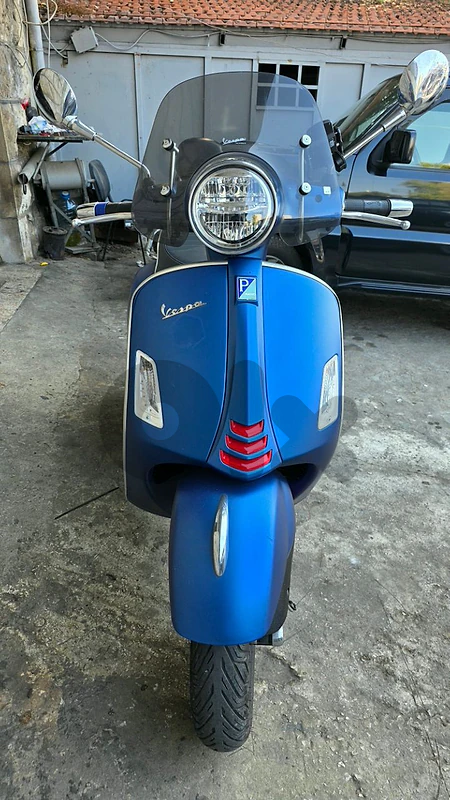 Vespa Gts300