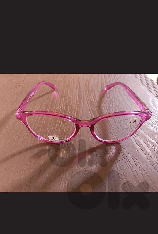eye glasses