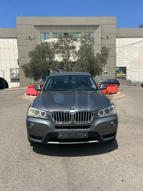 BMW X3 XDrive 2.8 MY 2012 From Bassoul Heneine 81000 km