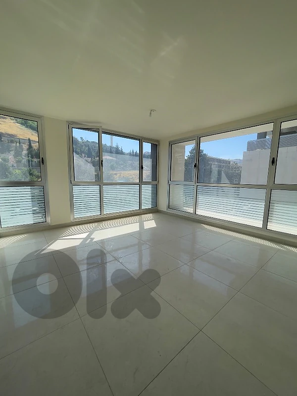 Unfurnished Office for Sale in Zahle MQJG001