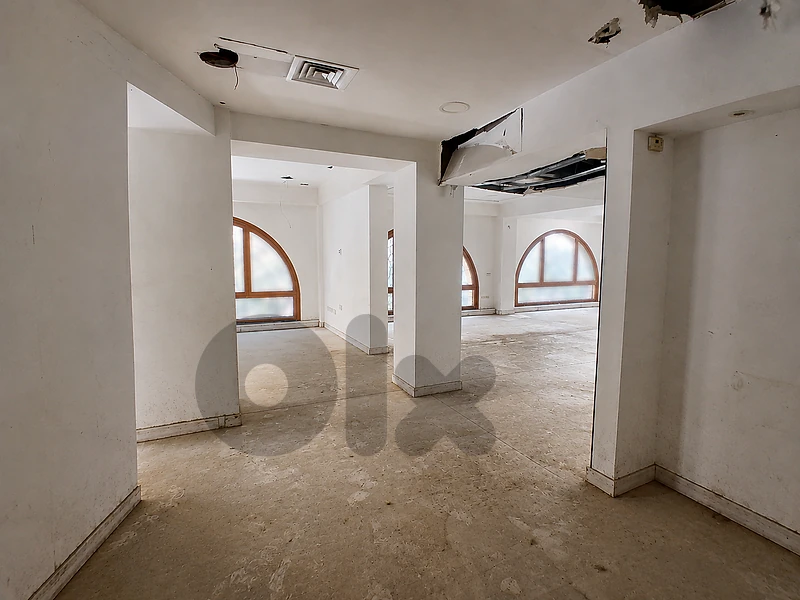 Office for Rent in Downtownمكتب للإيجار في وسط بيروت