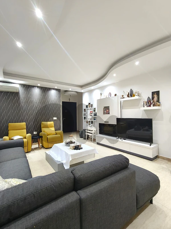 🏠 180m² Apartment for Sale | Haret Sakher | Furnished & Decorated |