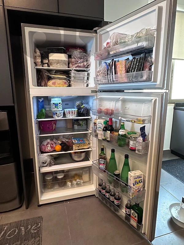 Fridge/Freezer HiSense