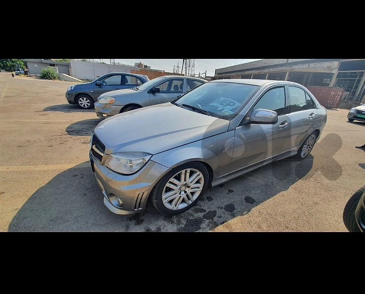 Mercedes-Benz C-Class 2009 C300