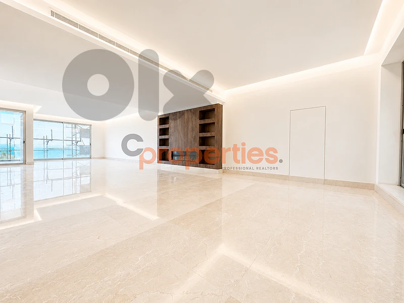 Apartment For Sale in Ain El Mraisse شقة للبيع في عين المريسة CPBMKH67