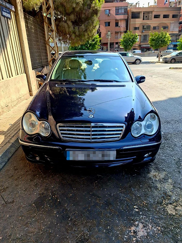 Mercedes-Benz C-Class 2007