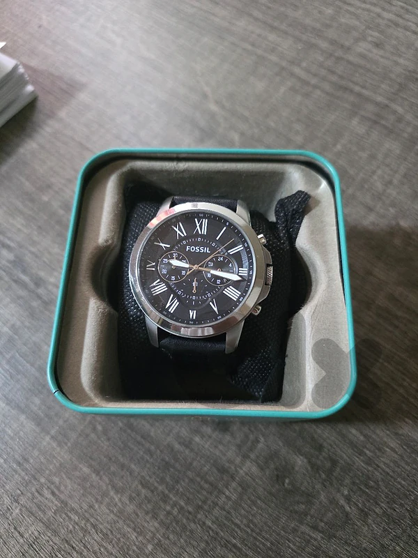 fossil watch