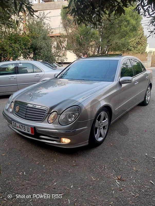 Mercedes E320 2003