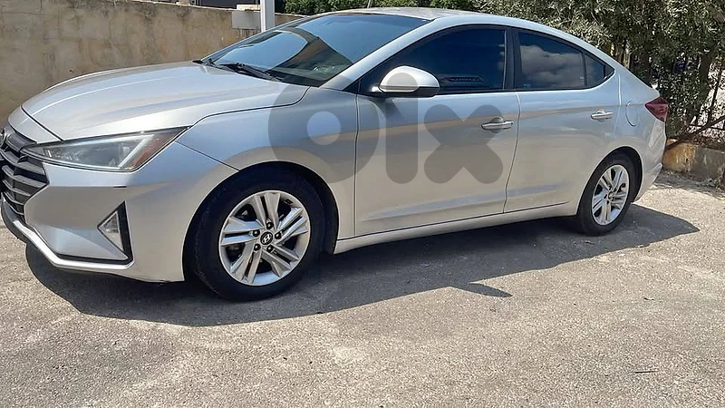 Hyundai Elantra 2020