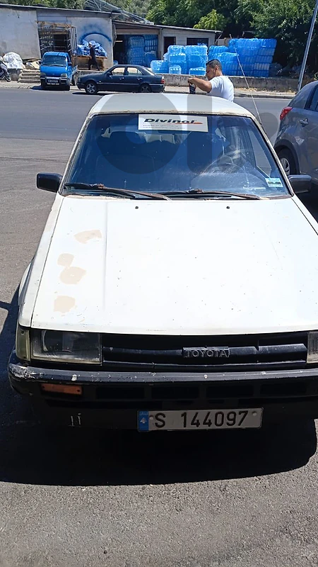 تويوتا 86 1986 تويوتا كورولا فيتس عادي
