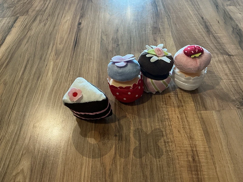 Cookies and Cakes