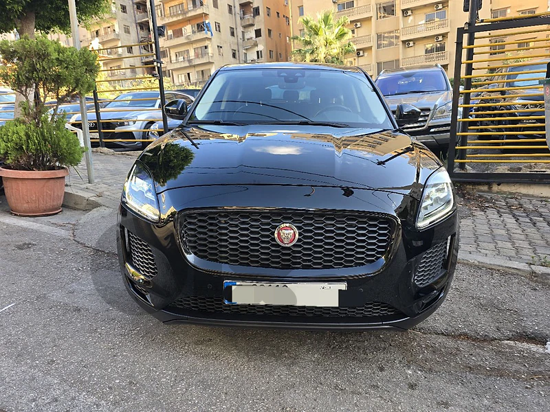 Jaguar E-Pace 2019 SE Saad&Trad Black on Black