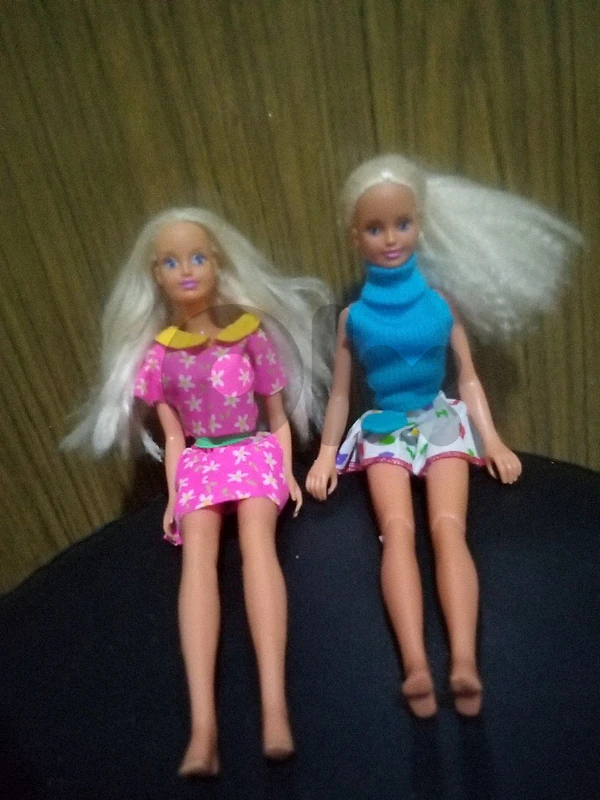 2 SINDY Vintage Rare As new Still Good wearing HASBRO dolls, Both=60$