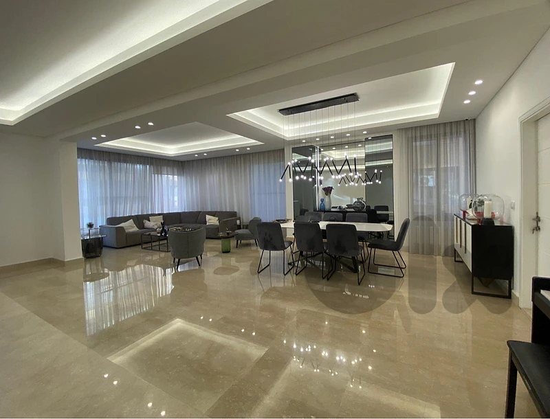 Apartment for Sale Jnah in a Prime Location