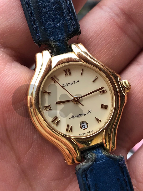 ZENITH WATCH SWISS MADE ORIGINAL QUARTZ 35MM WORKING FINE
