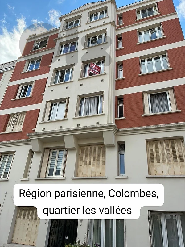 Studio For Sale in Colombes Paris