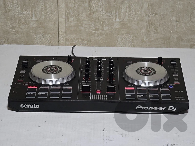 Pioneer DDJ-SB2 DJ Controller – Excellent Condition