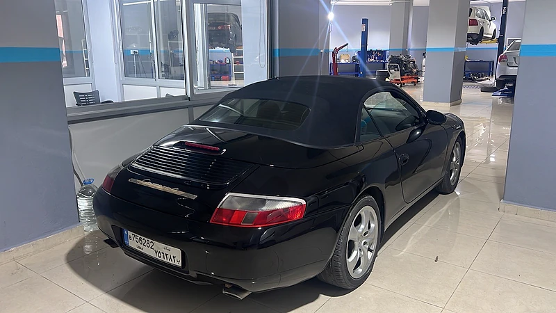 Porsche 911 2001 996 carrera 4