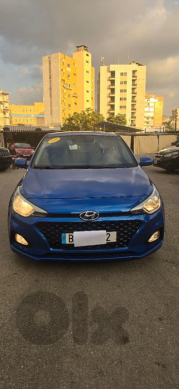 Hyundai I20 2019 blue navy company source f.o like new
