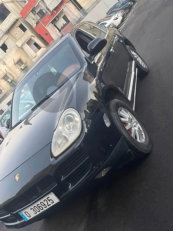 Porshe Cayenne 2005