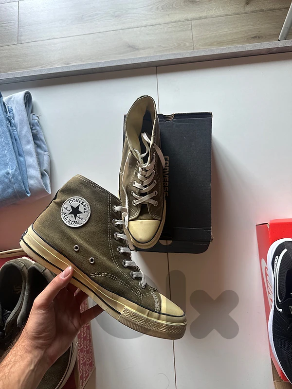 CONVERSE - SIZE 43