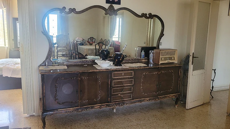 vintage buffet