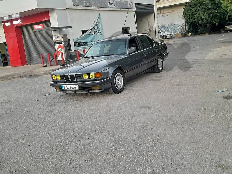 bmw 735 1990