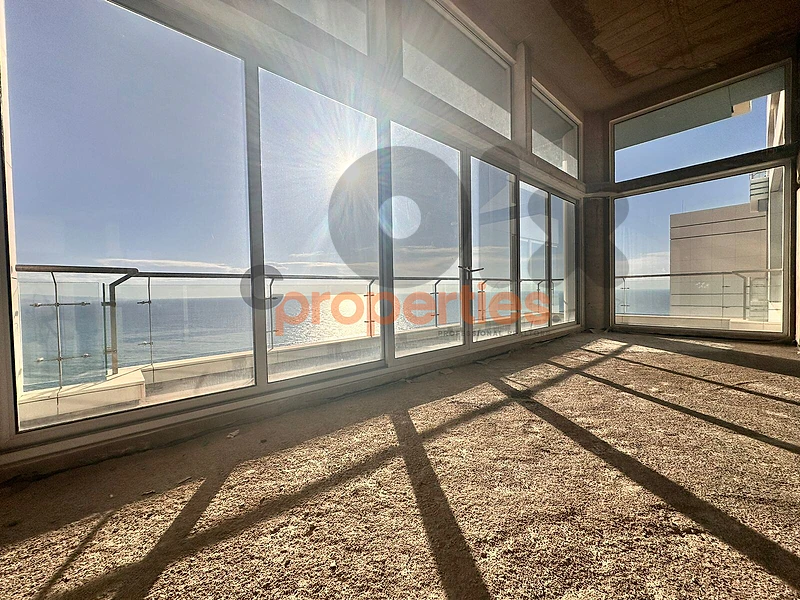 Sea View Apartment For Sale in Ras Beirut شقة للبيع CPBHS165