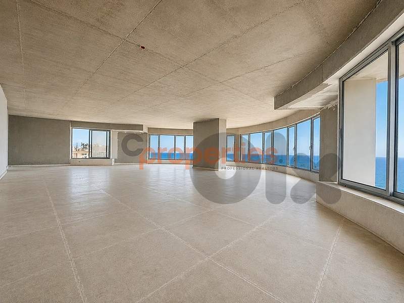 Sea View Apartment For Sale in Ras Beirut شقة للبيع – CPBHS173