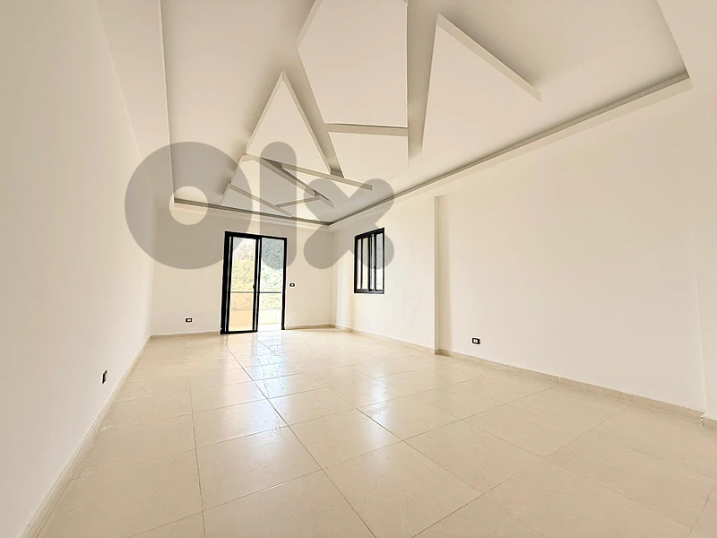 Brand new Apartment with amazing view in Aley Al Aynab