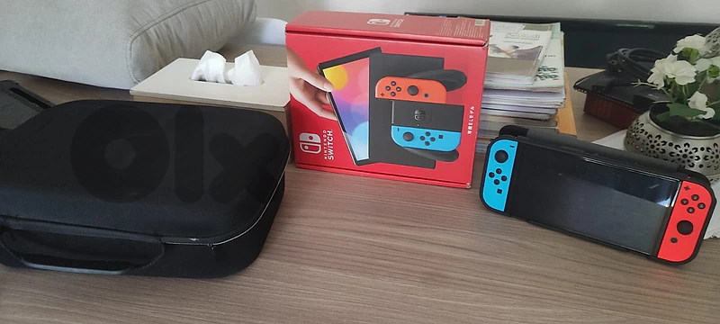 Nintendo switch OLED (Excellent Condition)