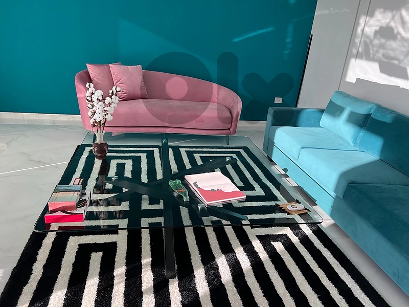 Modern glass coffee table
