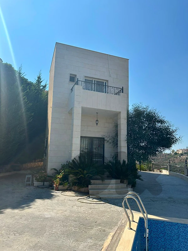 Villa for sale v.good price