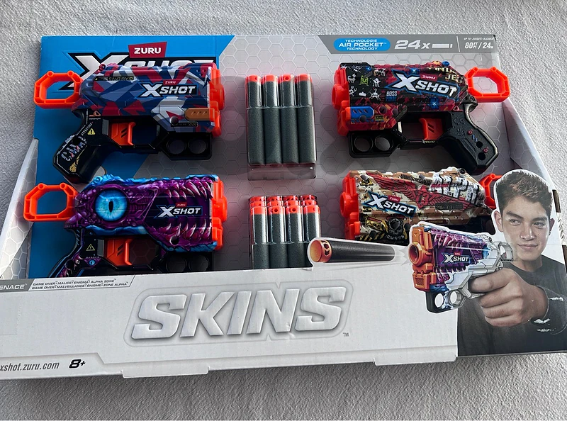 ZURU X-SHOT 4 SKINS GUNS