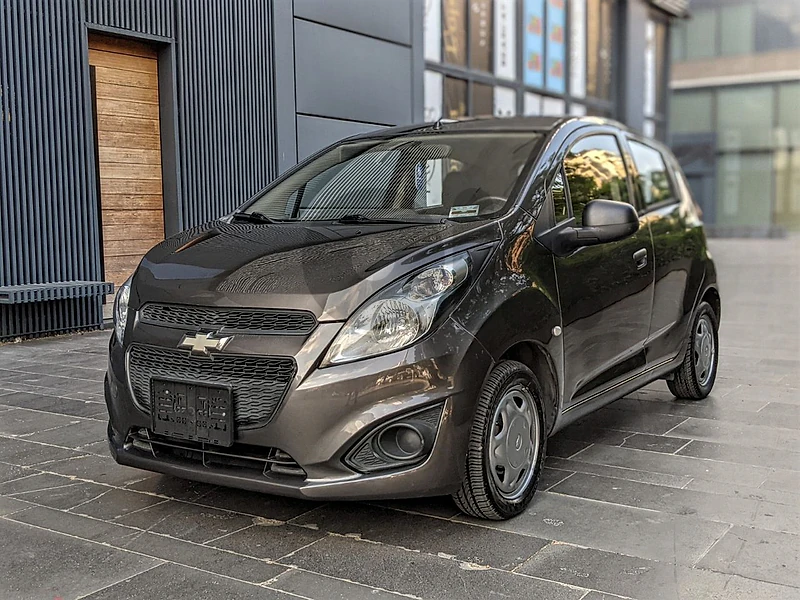 Chevrolet Spark 2013 1.2 L / Impex source ( One owner ) 106,000 KM