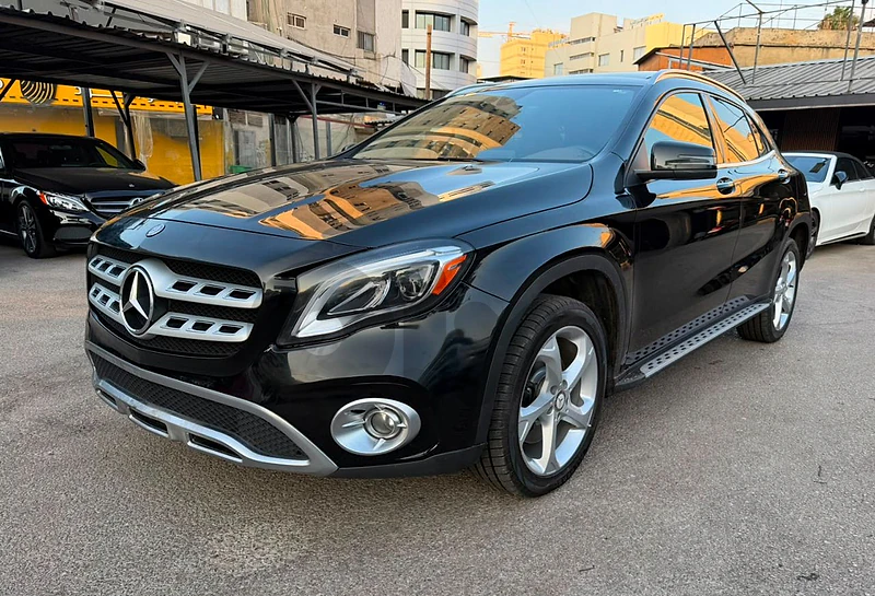Mercedes-Benz GLA-Class 2018 250 4Matic