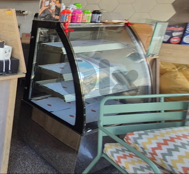 Display fridge
