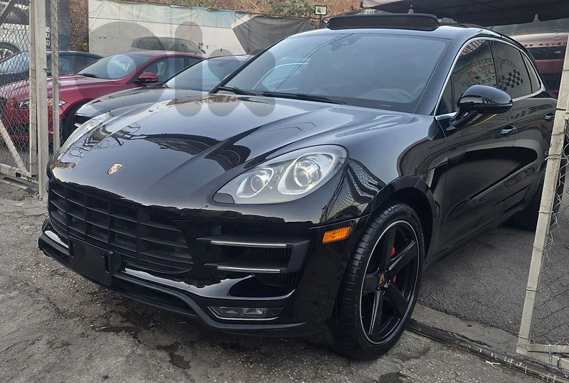 Porsche Macan 2017 Turbo Special edition V6  Ajnabieh Clean Carfax