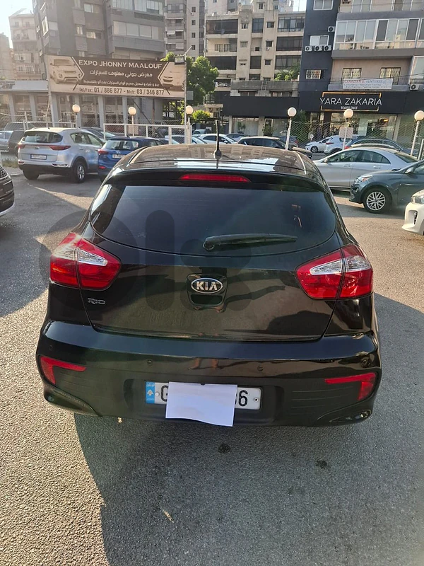 Kia Rio 2017 company source touch screen rear camera ABS AIRBAG RIMS Kia Rio 2017 company source touch screen rear camera ABS AIRBAG RIMS